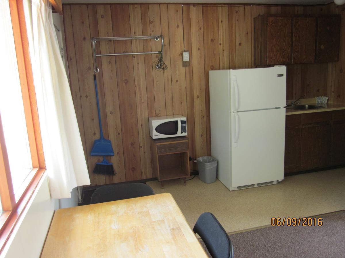 Valleyview Motel Williams Lake Εξωτερικό φωτογραφία